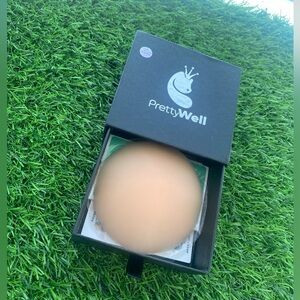 PrettyWell Silicone Nipple Covers Nude Reusable Breast Petals Adhesive -New